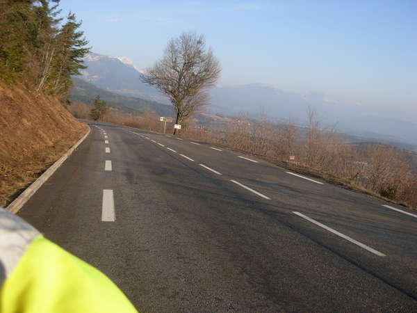 fichier 20110323_0745_002d1075_route_vue_trieve_derriere-0.jpg