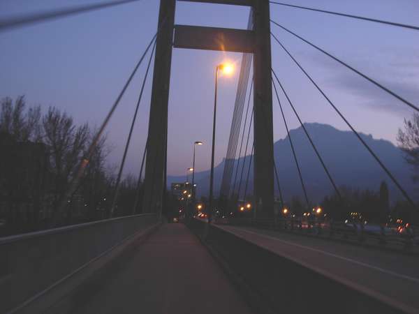 fichier 20110323_1909_pc_route_pont_oxford-0.jpg