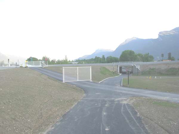 fichier 20110409_0827_barrage_de_saint_egreve-0.jpg