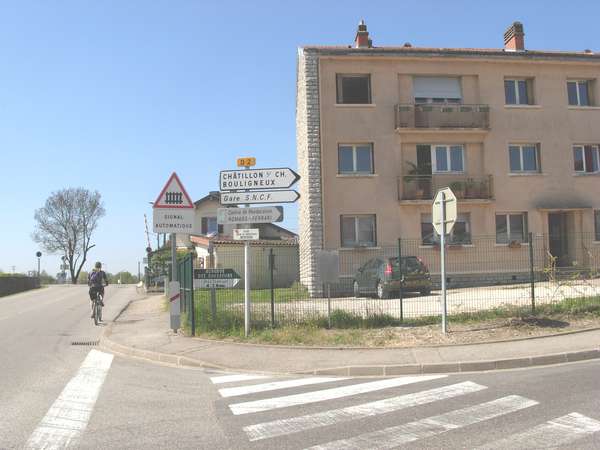 fichier 20110409_1457_001d2_route_villars_les_dombes_direction_boulingneux-0.jpg