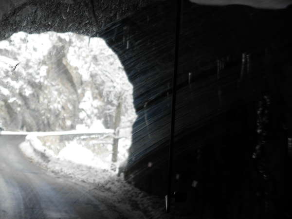 fichier 20120204_1512_001desert_snow_trail_bus_700_gorges_guiers_mort-0.jpg