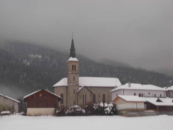 fichier 20120219_0817_000trail_blanc_bourget_en_huile_eglise-0.jpg