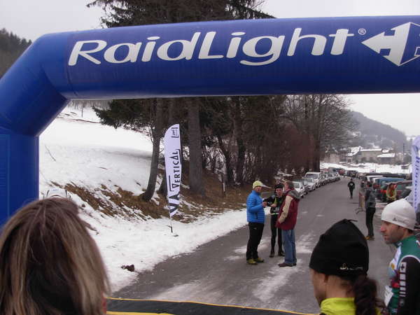 fichier 20120219_0914_001trail_blanc_bourget_en_huile_depart_petit_parcours-0.jpg