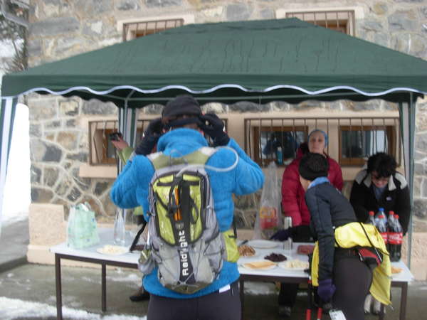fichier 20120219_1021_001trail_blanc_bourget_en_huile_ravito1_anne_luisa-0.jpg