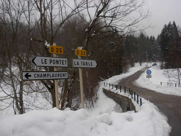 fichier 20120219_1024_001trail_blanc_bourget_en_huile_apres_ravito1_direction_la_table-0.jpg