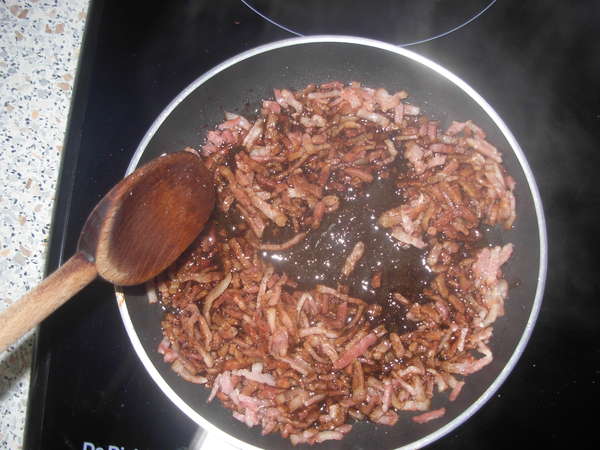 fichier 20120226_1656_002recette_quiche_lardons_yaourt_fromage_respirer_les_odeurs-0.jpg