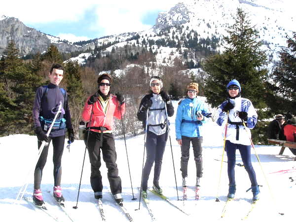 fichier 20120226_1438_gan_ski_de_fond_allieres_les_allieres_le_belvere_jpb_evelyne_nicole_claude_tania-0.jpg
