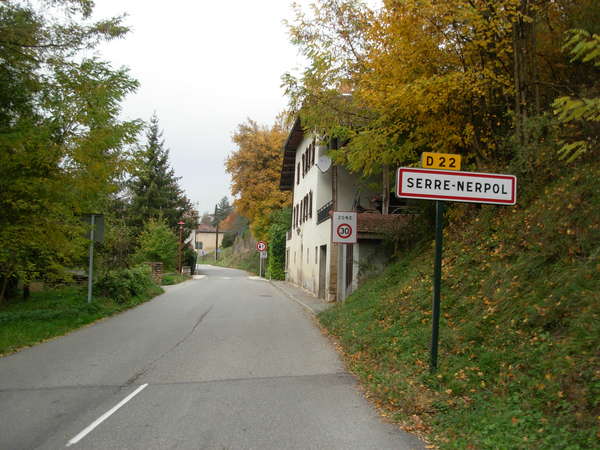 fichier 20111031_0943_001d22_route_serre_nerpol_panneau-0.jpg