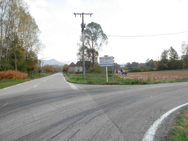 fichier 20111031_1303_001d40b_route_carrefour_droite-0.jpg