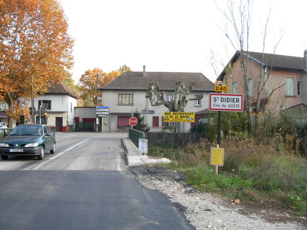 fichier 20111031_1319_001d40_route_saint_didier_panneau-0.jpg