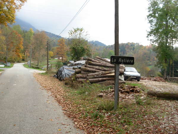 fichier 20111031_1458_001cv_route_la_reliere_panneau-0.jpg
