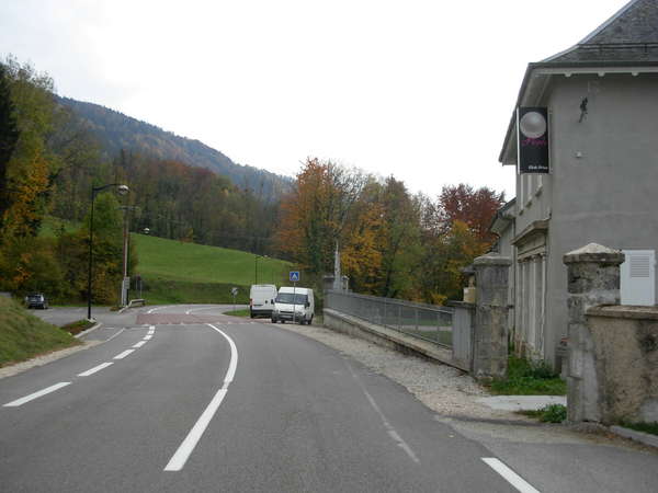 fichier 20111031_1536_d921_route_la_bauche-0.jpg