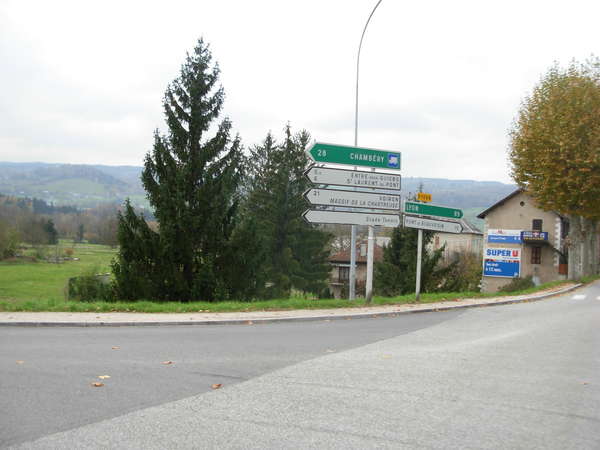 fichier 20111031_1551_030d520_route_les_echelles_panneau-0.jpg