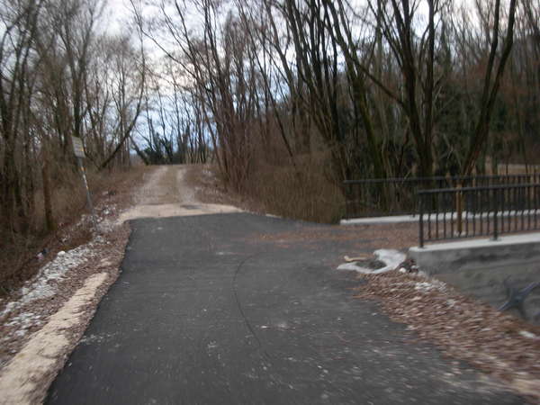 fichier 20111031_1720_001pc_route_pont_a_droite-0.jpg