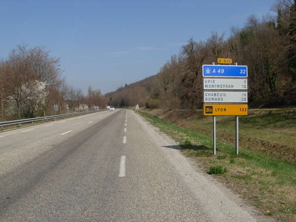 fichier 20120325_1348_d538_route_panneau-0.jpg