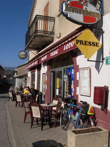 fichier 20110323_0933_002d1075_route_aspres_sur_buech_bar_gare-0.jpg