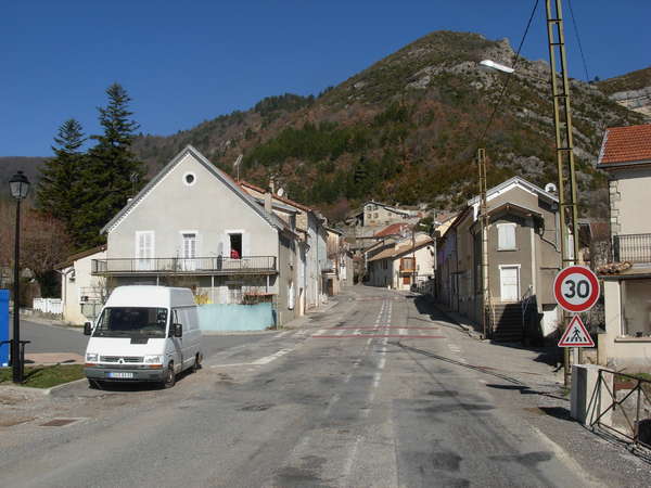 fichier 20110323_1002_001d993_route_la_beaume-0.jpg