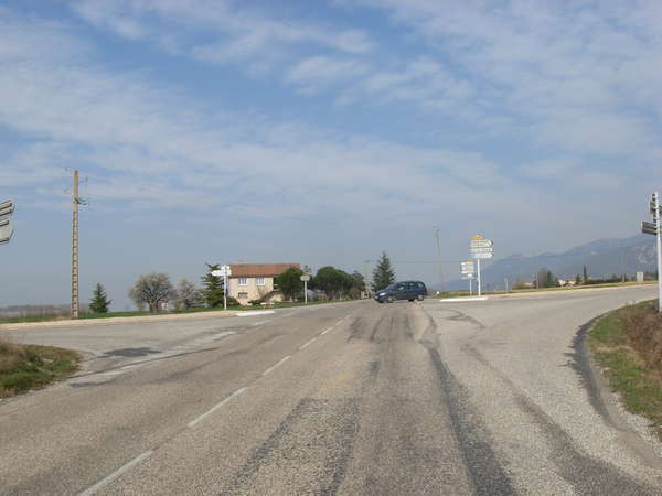 fichier 20110323_1538_d125_route_carrefour_d101-0.jpg