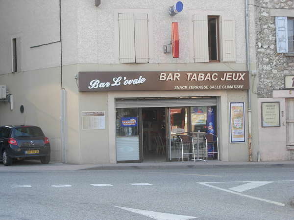 fichier 20110323_1632_002d1532_route_saint_nazaire_en_royans_bar_ovalie-0.jpg