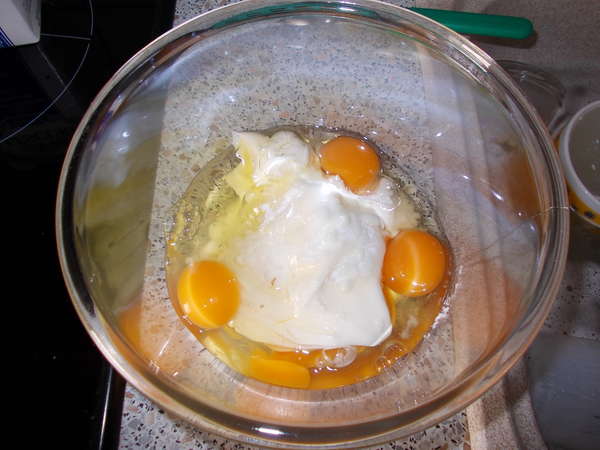 fichier 20120422_1822_001fondant_mascarponne_chocolat_ajouter_4_oeufs_entiers-0.jpg