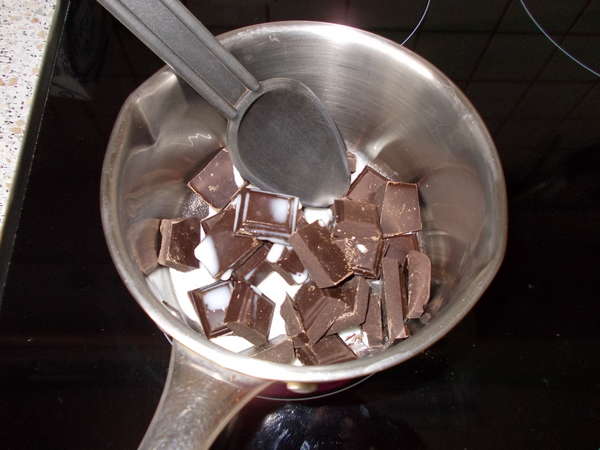 fichier 20120422_1822_005fondant_mascarponne_chocolat_melanger_faire_chauffer-0.jpg