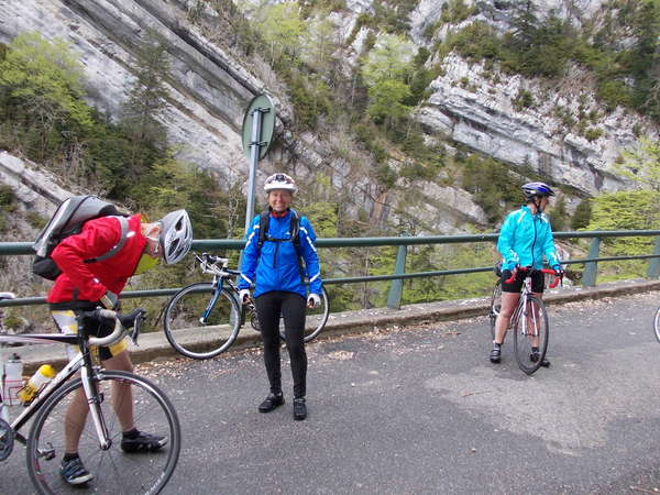fichier 20120508_1342_002d35_route_tunnel_des_ecouges_marcel_schoondergang_sabine_kraml_francoise_loaec-0.jpg