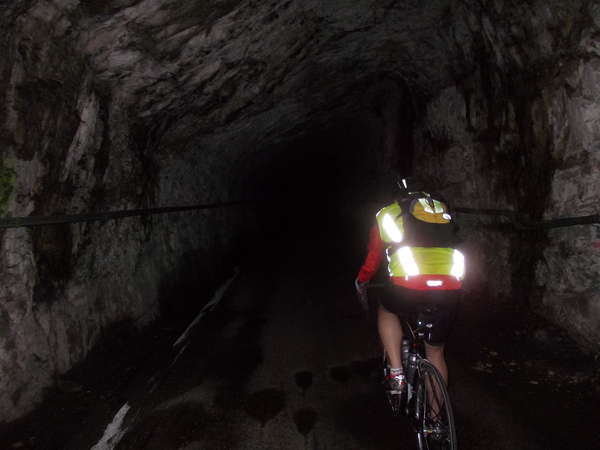 fichier 20120508_1344_002d35_route_tunnel_des_ecouges_serge_loaec-0.jpg