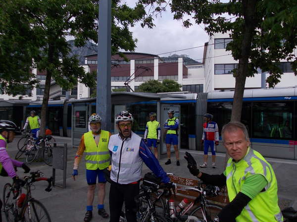 fichier 20120512_1657_003grenoble_brm400k_avant_depart-0.jpg