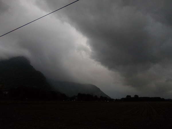 fichier 20120512_2034_d3_route_nuage-0.jpg