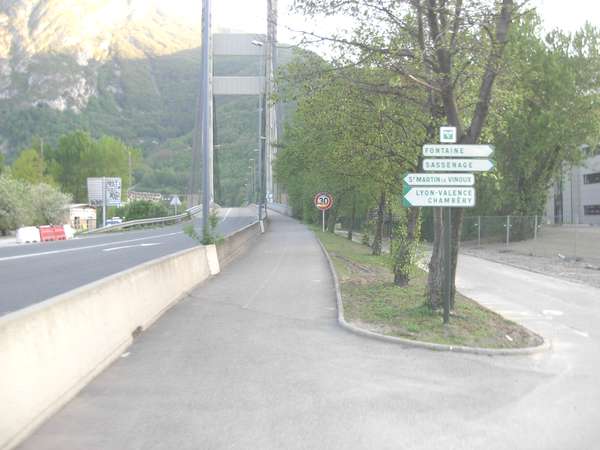 fichier 20110409_0815_002pont_oxford_suivre_lyon_valence-0.jpg