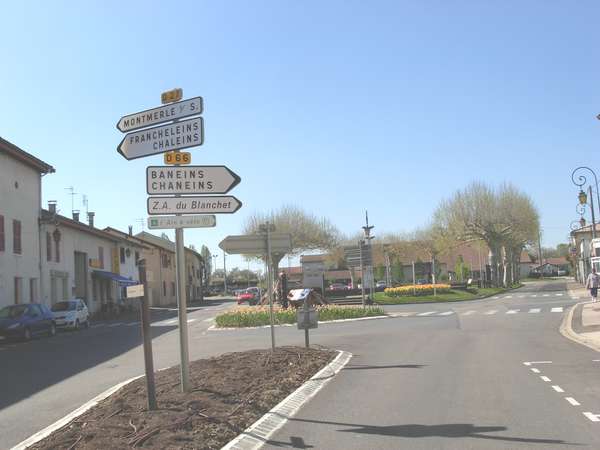 fichier 20110409_1537_001d66b_route_saint_trivier_sur_moignans_puis_d66_a_droite-0.jpg