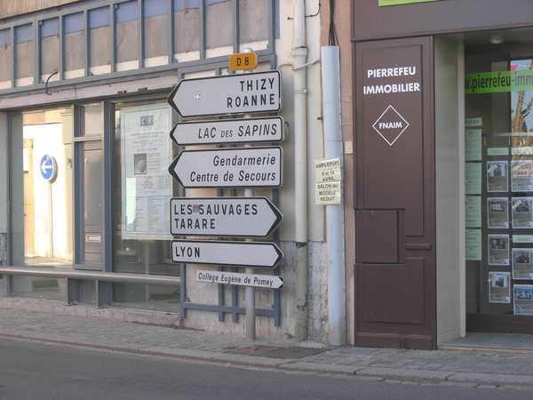 fichier 20110410_0950_d8_route_amplepuis_centre_ville_direction_tarare-0.jpg