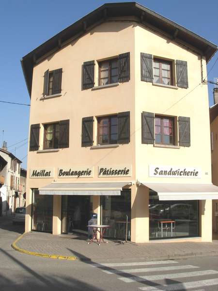 fichier 20110410_1755_d518_route_la_cote_saint_andre_boulangerie_meillat-0.jpg