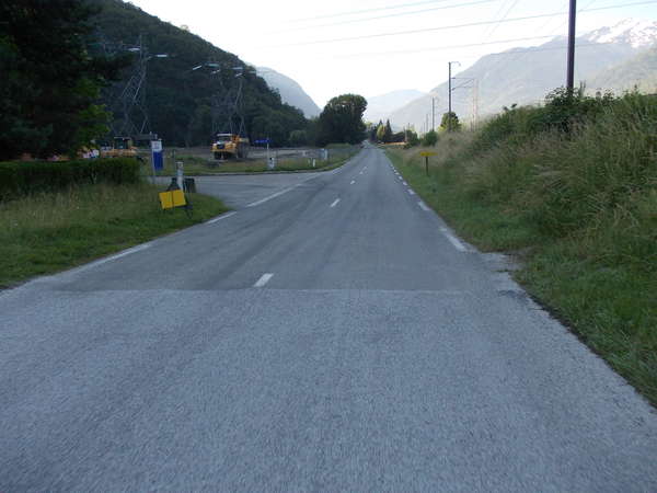 fichier 20120616_0829_d990_route_tours_en_savoie_fin_gravillons-0.jpg