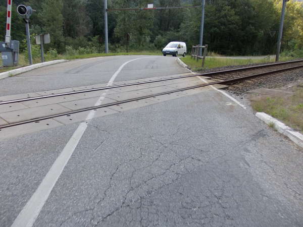 fichier 20120616_0850_002d66_route_passage_niveau01-0.jpg