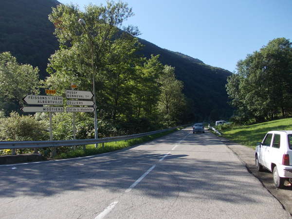 fichier 20120616_0856_d66_route_panneau_tout_droit-0.jpg