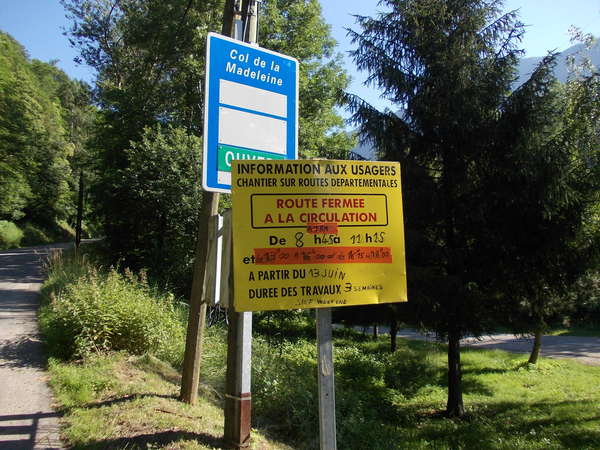 fichier 20120616_0901_001d213_route_panneau_route_barree_semaine-0.jpg