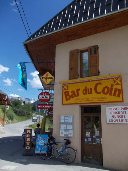 fichier 20120616_1629_001d926_route_saint_jean_darves_bistrot-0.jpg