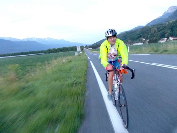 fichier 20120623_0540_001d1090_route_alain_derriere-0.jpg