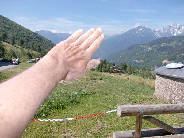fichier 20120623_1111_001d213_route_main_sur_vallee_des_villards-0.jpg