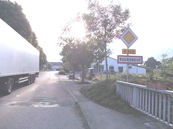 fichier 20120602_0727_003d925_route_bourgneuf_panneau-0.jpg
