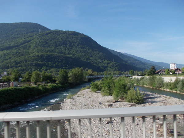 fichier 20120602_0819_001d990_route_albertville_pont_arly-0.jpg