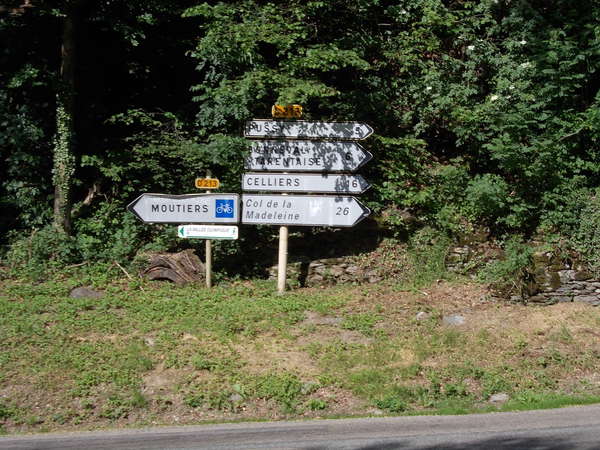 fichier 20120602_0931_010d213_route_panneau-0.jpg