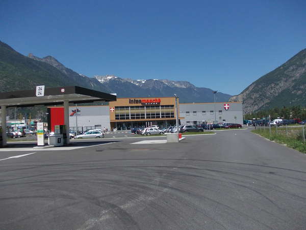 fichier 20120602_1232_004d927_route_saint_etienne_de_cuines_intermarche-0.jpg