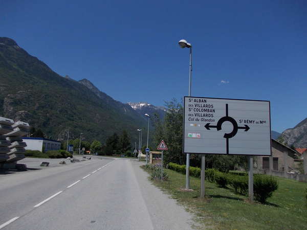 fichier 20120602_1312_003d927_route_saint_etienne_de_cuines_panneau-0.jpg