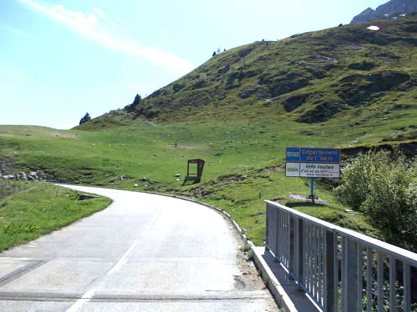fichier 20120602_1610_001d926_route_panneau-0.jpg