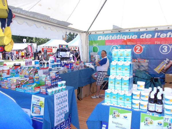 fichier 20120707_1700_preparatif_albertville_stand_dietetique-0.jpg