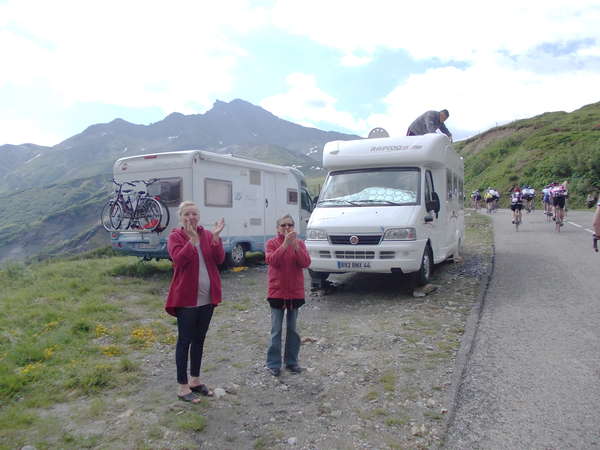 fichier 20120708_1025_001d213_route_spectateurs-0.jpg