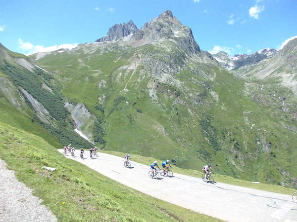 fichier 20120708_1329_002d927_route_cyclos_contrebas-0.jpg