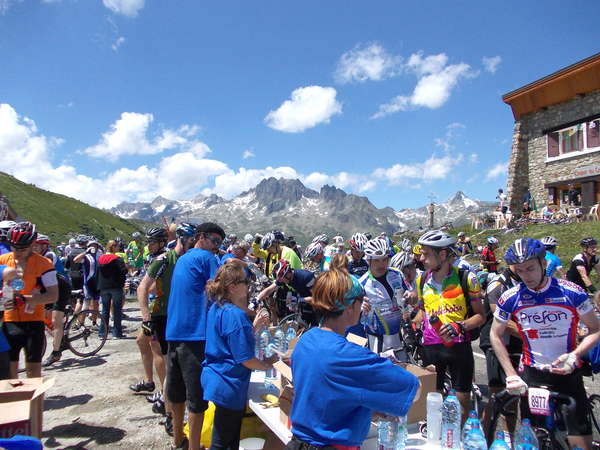fichier 20120708_1352_003d926_route_col_de_la_croix_de_fer_d8977-0.jpg